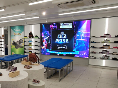Indoor Dv Led Clarks Modern Workshop Kingston (2)